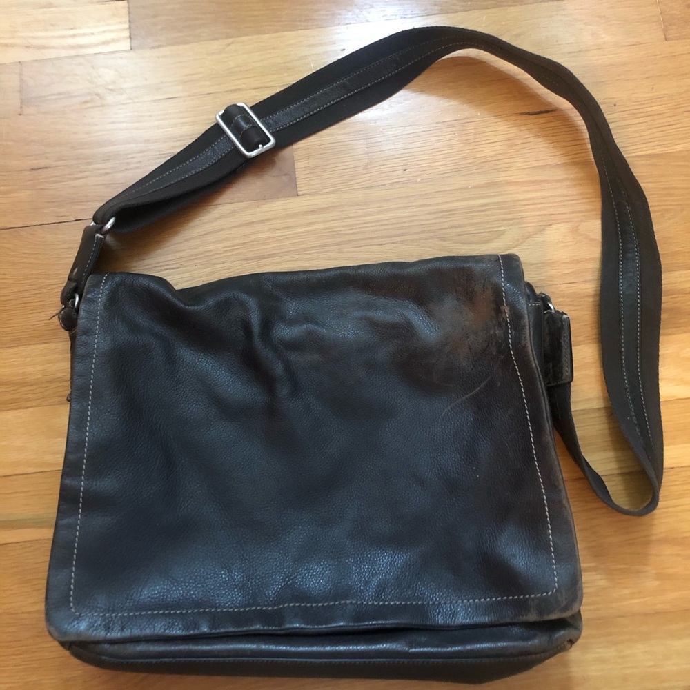 Leather Levengers messenger bag
